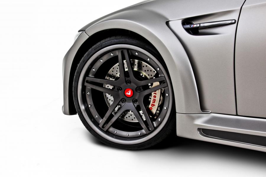  BMW M3 GTRS3 by Vorsteiner 2011 года  (фото 11 из 18)